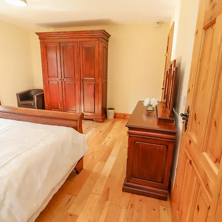 Kissane's Nyaraló Beaufort